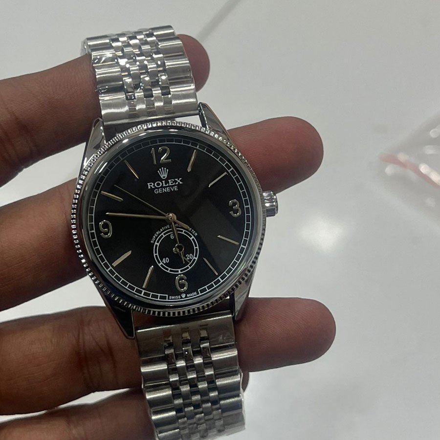 Black & Silver Watch - Nova Heritage