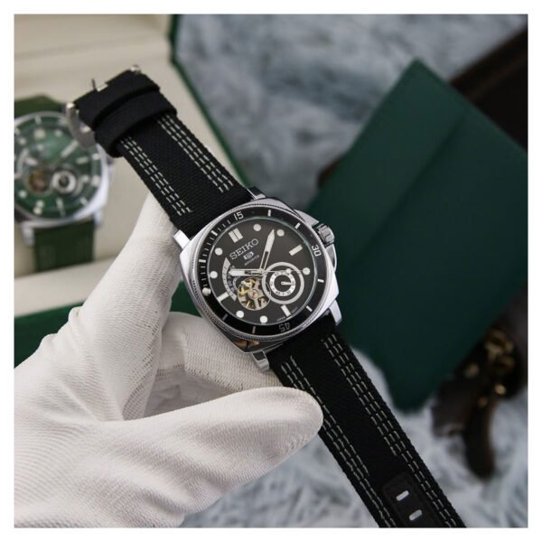 Black Watch - Crest Select
